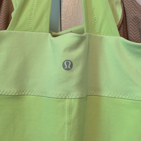 Lululemon Athletica Scoop Me Up Neon Yellow Built-in-Bra Tank Size 6 - Picture 4 of 5